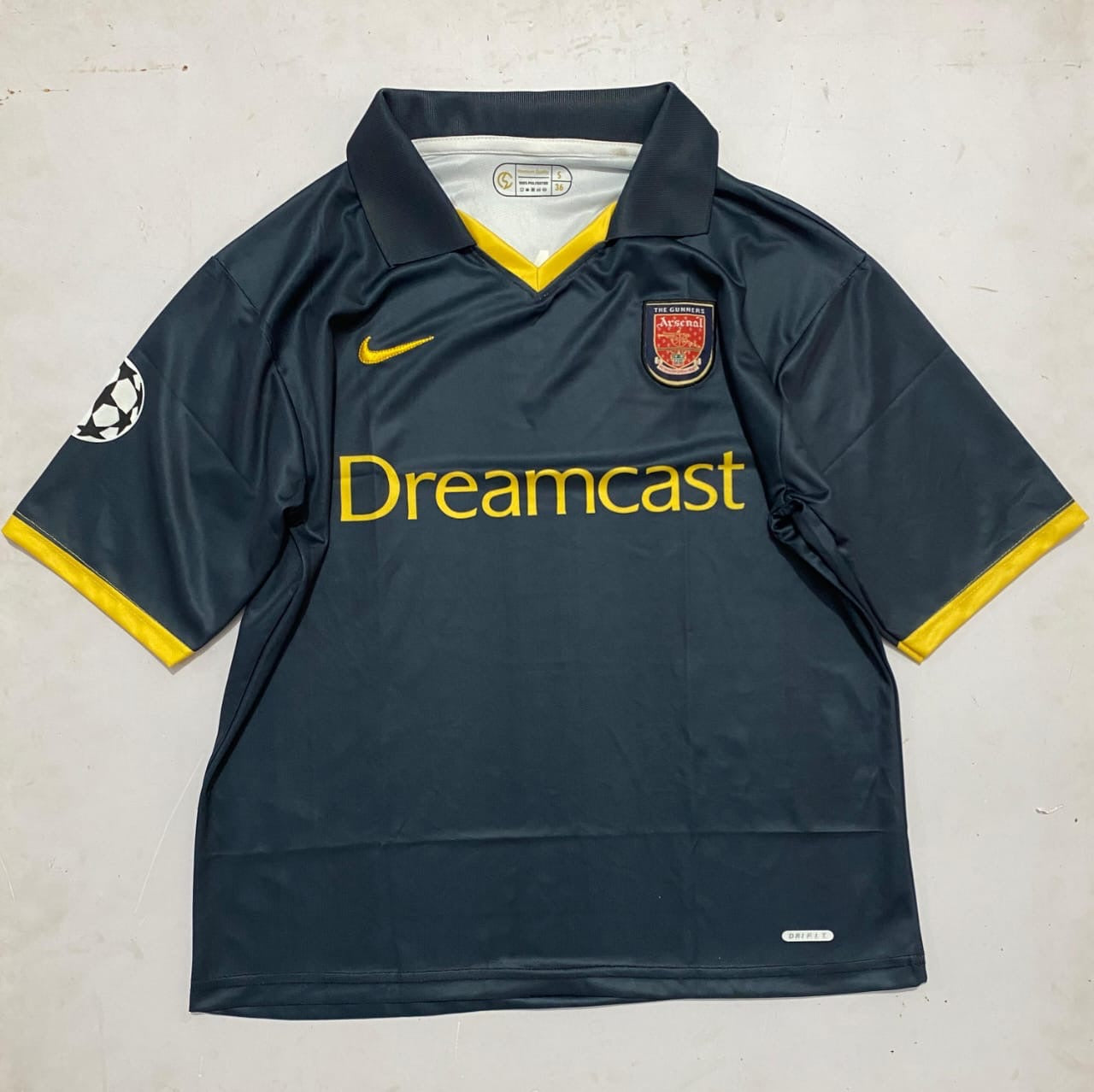 ARSENAL 2000/02 BLACK COLLAR  FIVE SLEVEE - EMBROIDERY